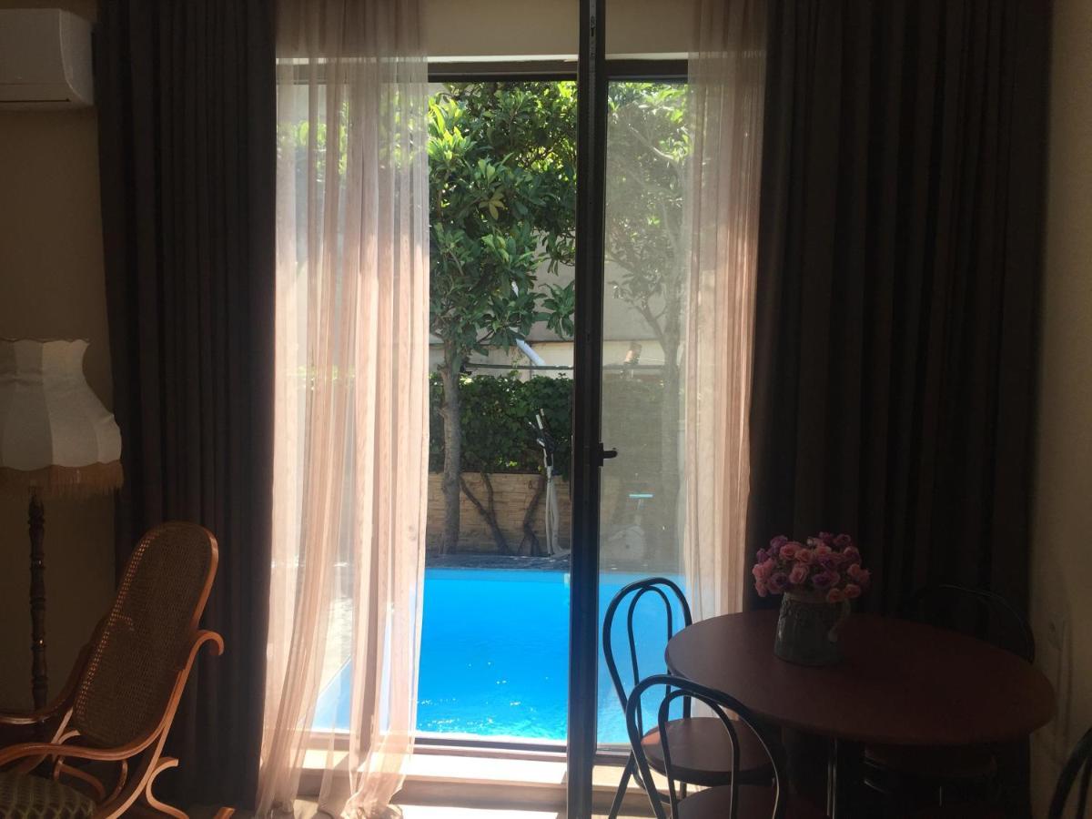 House 41 Bed & Breakfast Tbilisi Ngoại thất bức ảnh