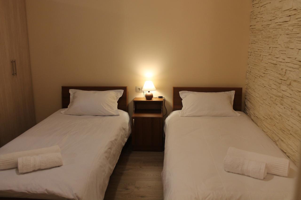 House 41 Bed & Breakfast Tbilisi Ngoại thất bức ảnh