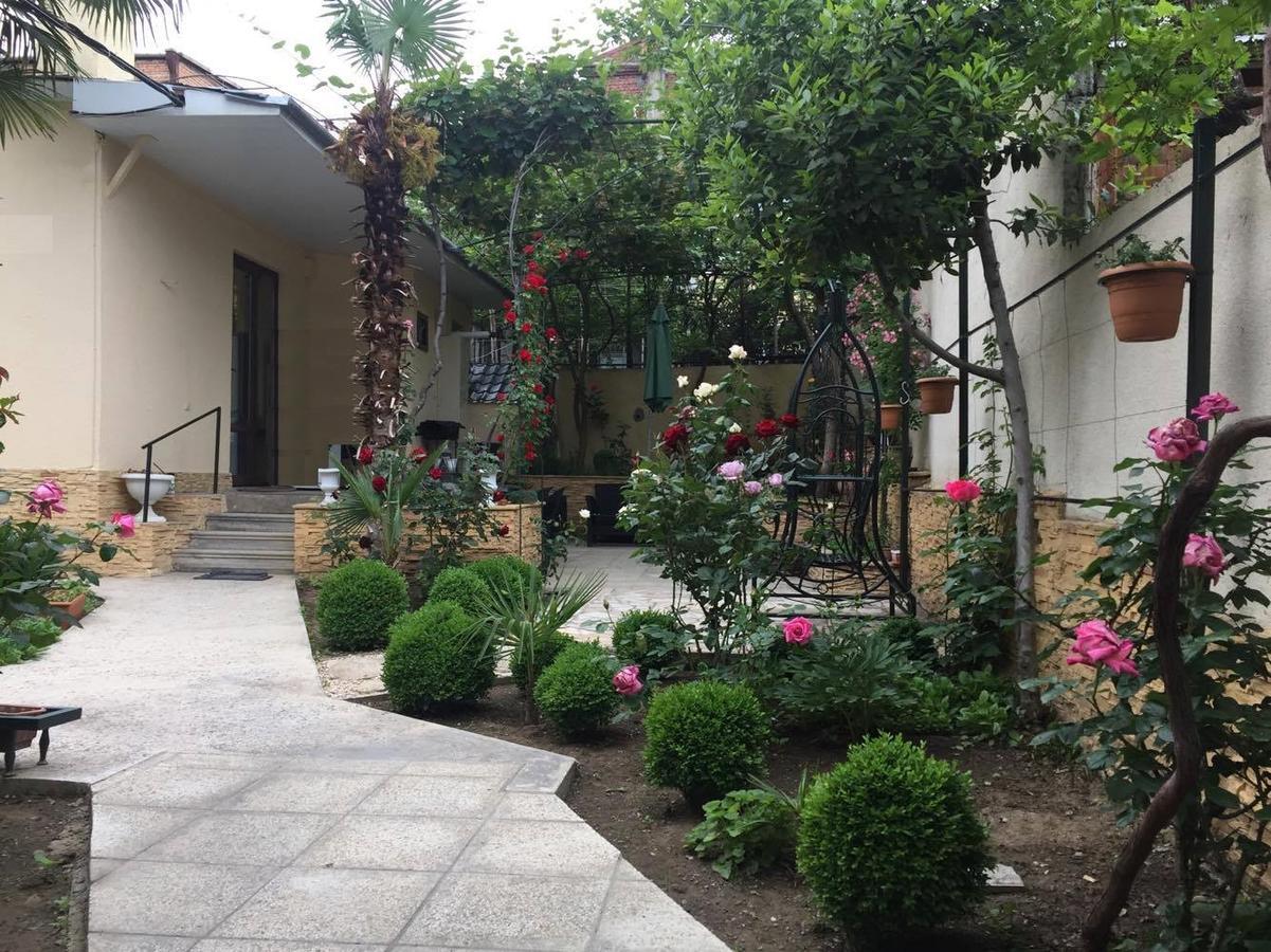 House 41 Bed & Breakfast Tbilisi Ngoại thất bức ảnh